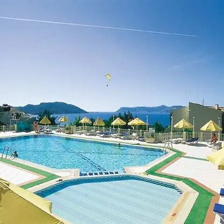 Szálloda Club Phellos 3*